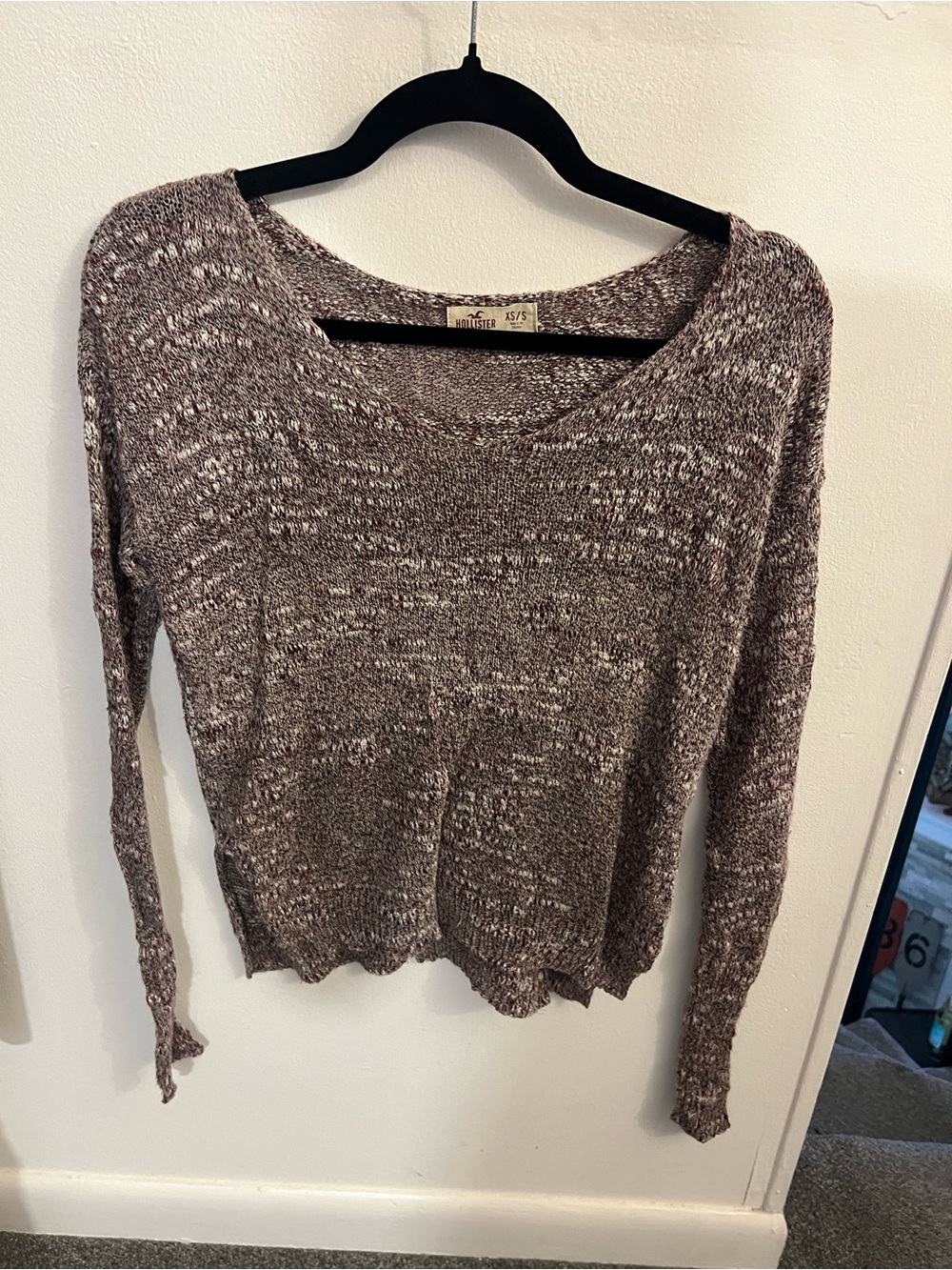 Hollister Cozy Knit Scoopneck Sweater - Heather Brown and red